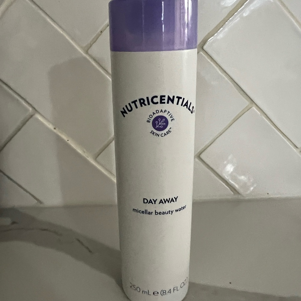 Nutricentials Day Away Micellar Beauty Water - New